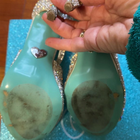 Betsey Johnson Ankle strap Heeled Sandals - Picture 6 of 15